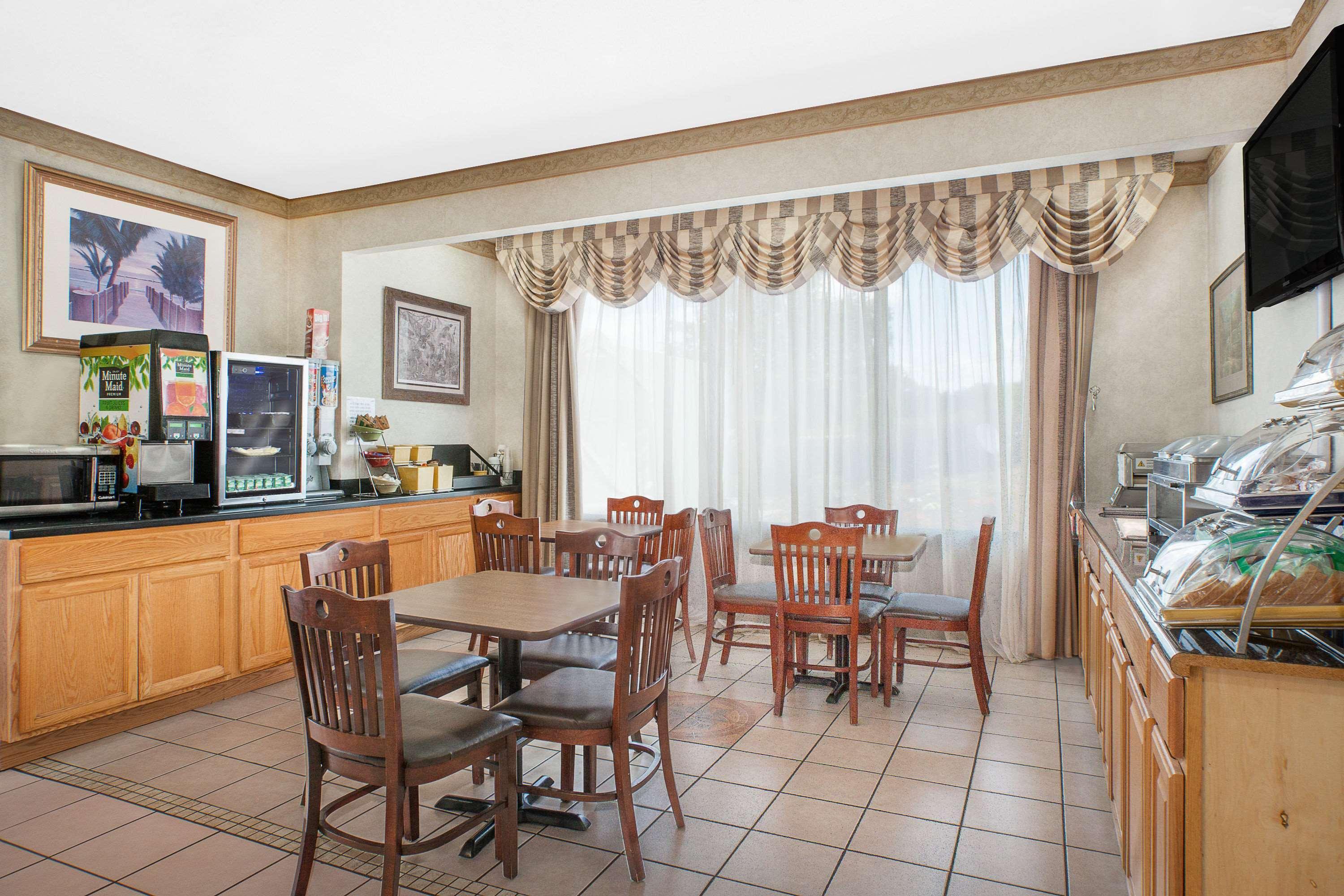 Days Inn By Wyndham Newton Ms I-20 Экстерьер фото