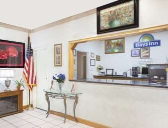 Days Inn By Wyndham Newton Ms I-20 Интерьер фото